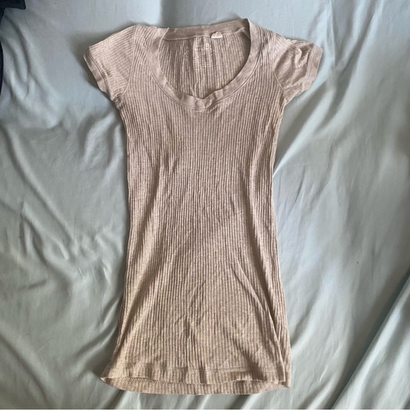 Ribbed Tee - Picture 1 of 2